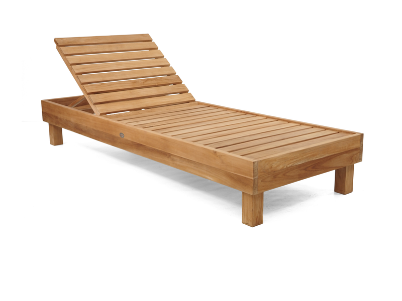 Portsea Wide Pool Lounge