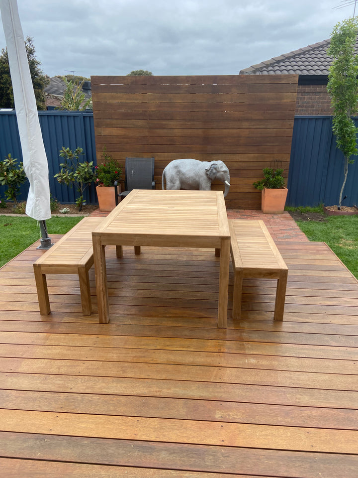 Deluxe Teak Dining Tables