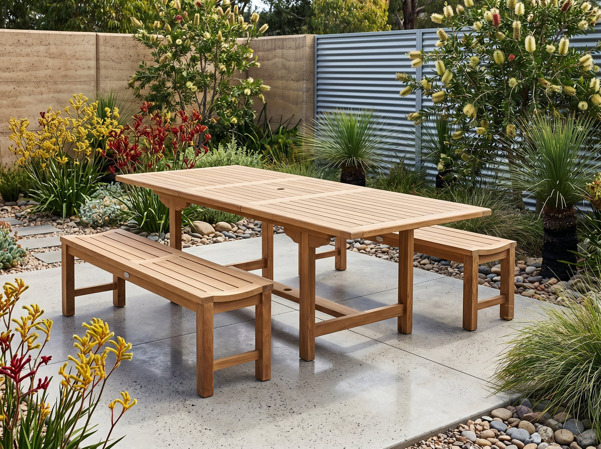 teak Emma extension outdoor dining table in outdoor setting